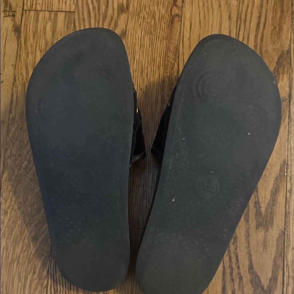 Gucci Slides - Picture 2 of 3